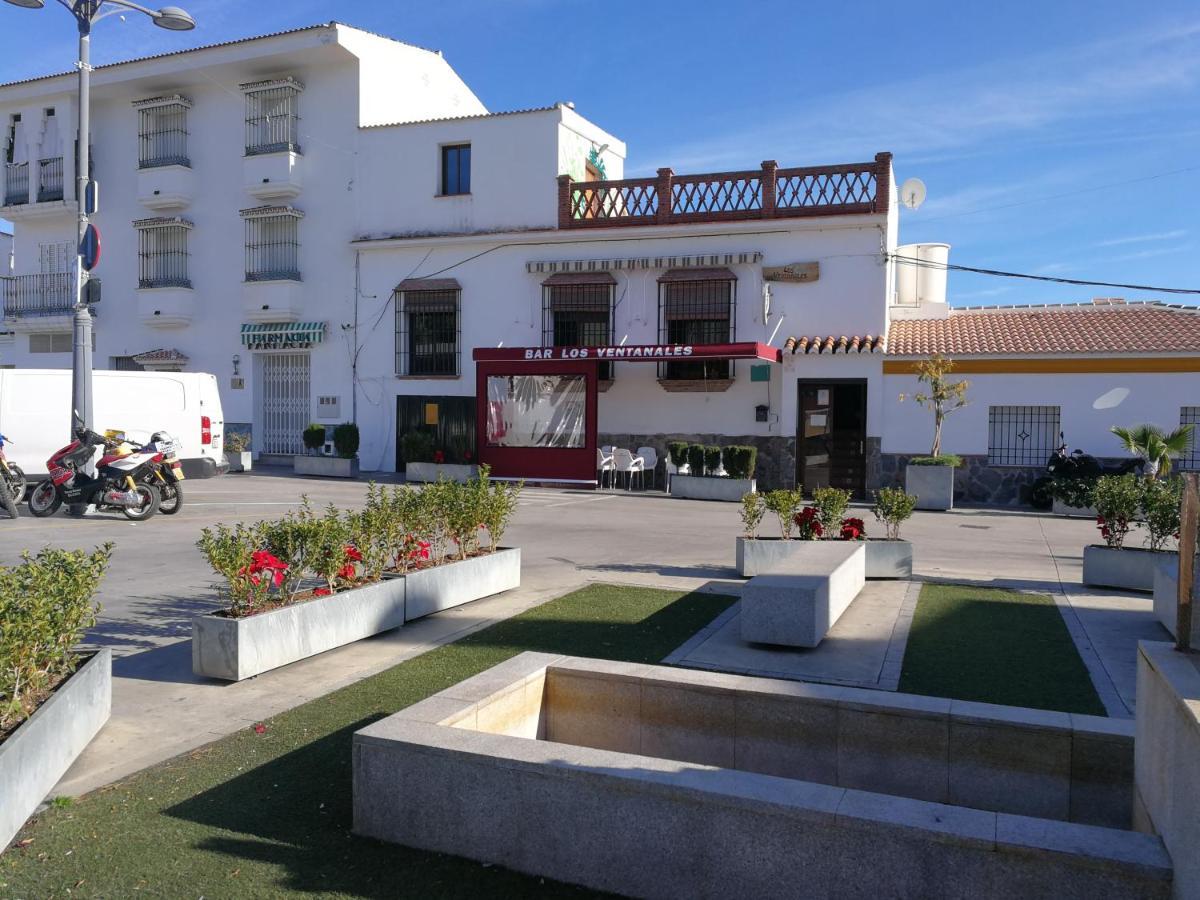 Villa Casa en pueblo de montes de Málaga a 15km de playa Almáchar Exterior foto