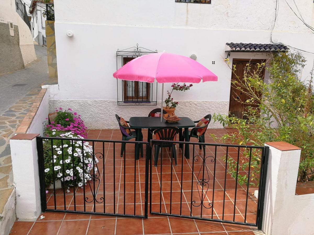 Villa Casa en pueblo de montes de Málaga a 15km de playa Almáchar Exterior foto